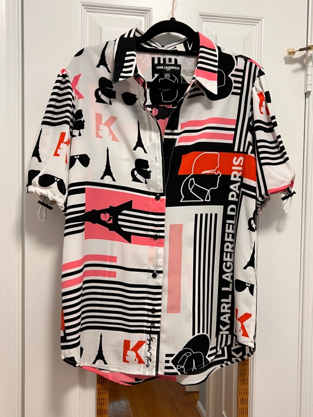 Karl Lagerfeld Black, White & Pink Graphic Button-Up Top